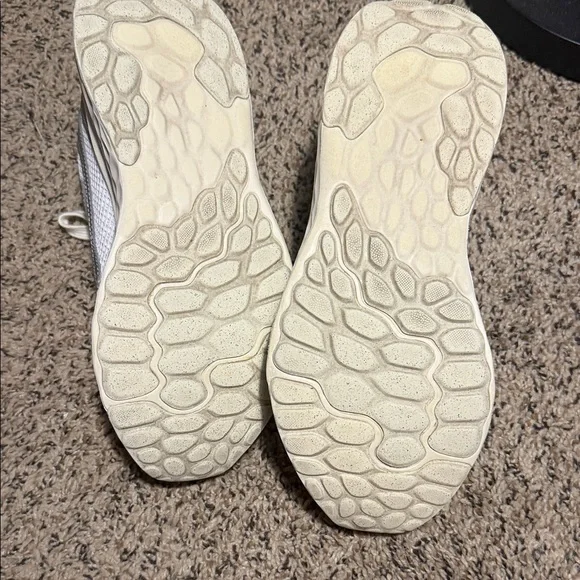 Womens New Balance Fresh Foam Arishi v4 Tiralux sz 9.5, Gym, Athleisure, running - Picture 7 of 7